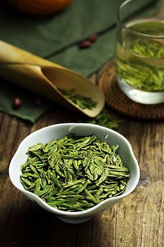 情懷茶香 一葉見天地，一味品時光